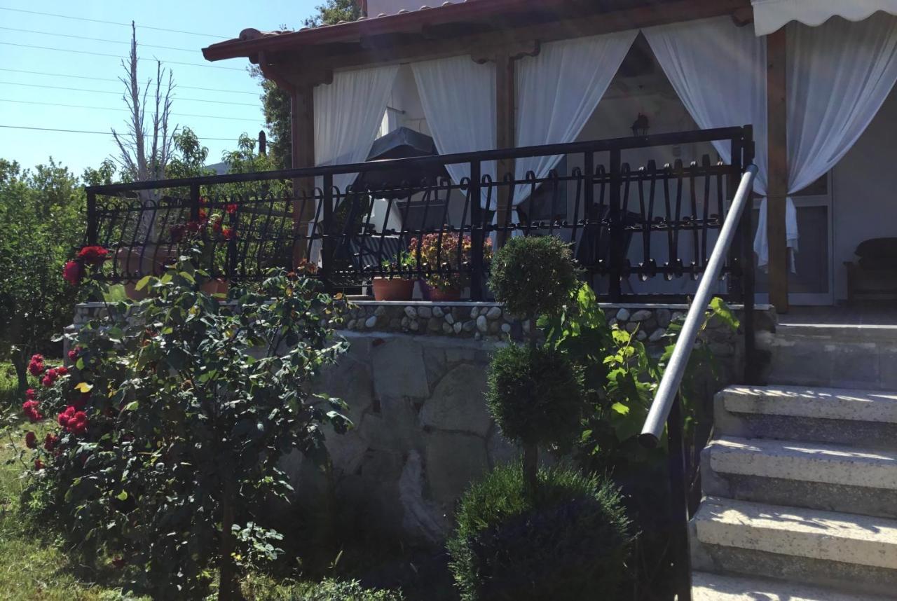 Villa Casa Dei Fiori Asprovalta Exterior foto