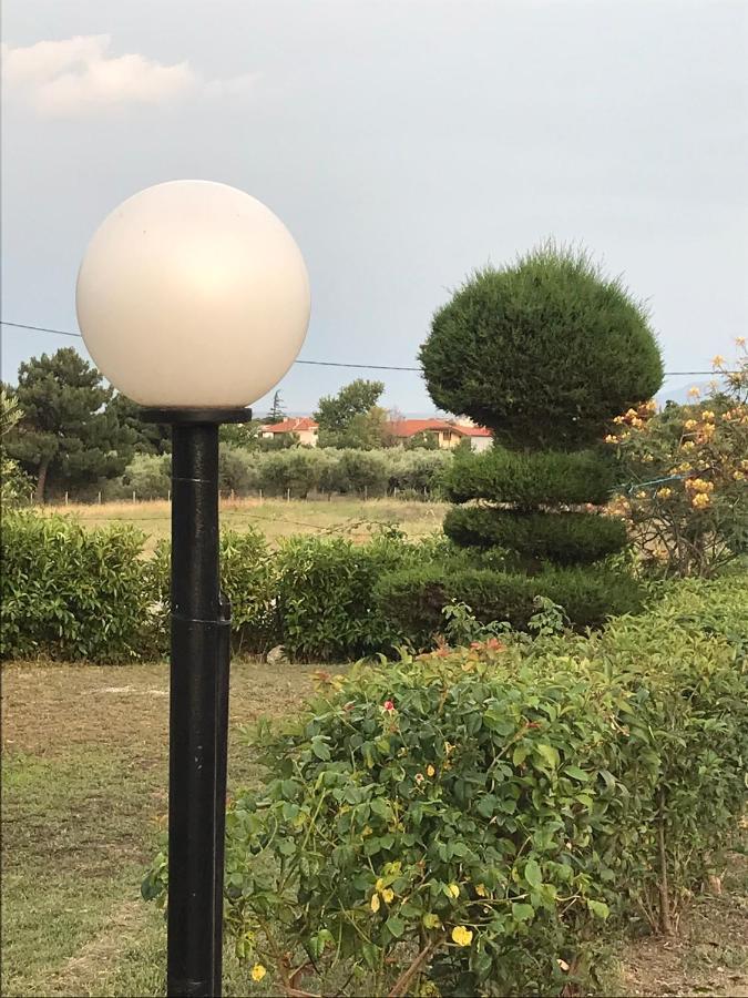 Villa Casa Dei Fiori Asprovalta Exterior foto